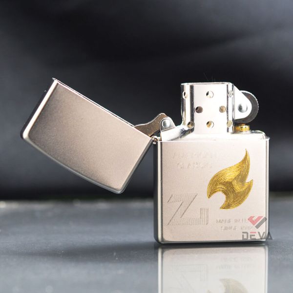 Zippo Mạ Satin Khắc Ngọn Lửa American Classic ZK09
