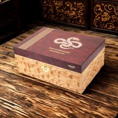 Hộp ủ bảo quản cigar Lubinski Phiên bản Rắn Vàng 
