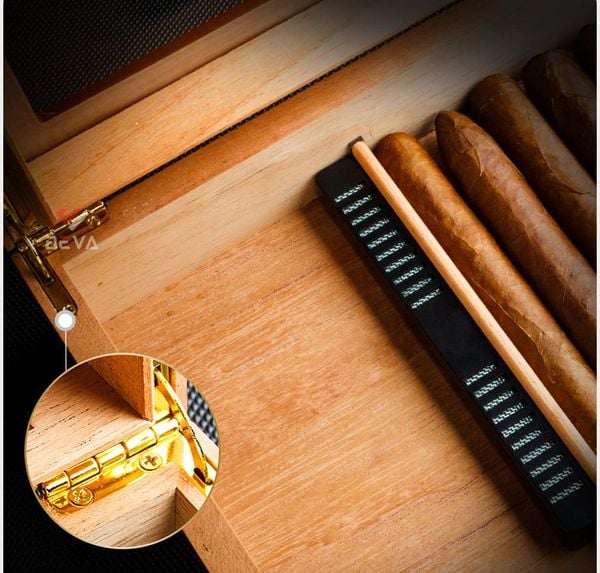 Hộp Bảo Quản Cigar Mini Lubinski YJA 60021