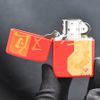 Zippo Sơn Đỏ Chủ Đề Con Giáp Dậu - Gà Z116