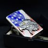 Zippo In Cờ Mỹ Gắn Emblem Đại Bàng Đầu Trắng Z158
