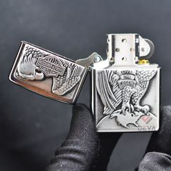 Zippo Ốp Emblem Đại Bàng & Logo Harley-Davidson Z75