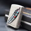 Zorro gắn emblem lông chim thổ dân ốp đá Z9667