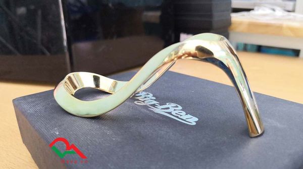 Kệ tẩu hình guốc Bigben  JT 858