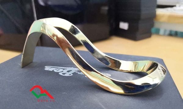 Kệ tẩu hình guốc Bigben  JT 858