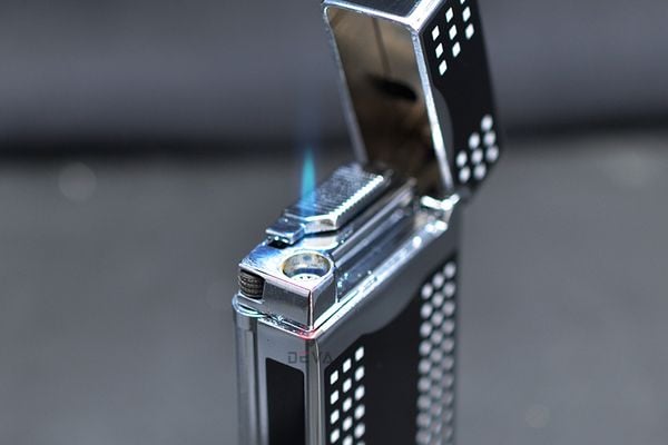 Bật Lửa Khò 1 Tia Kèm Đục Cohiba Đánh Đá Ngang COB 169