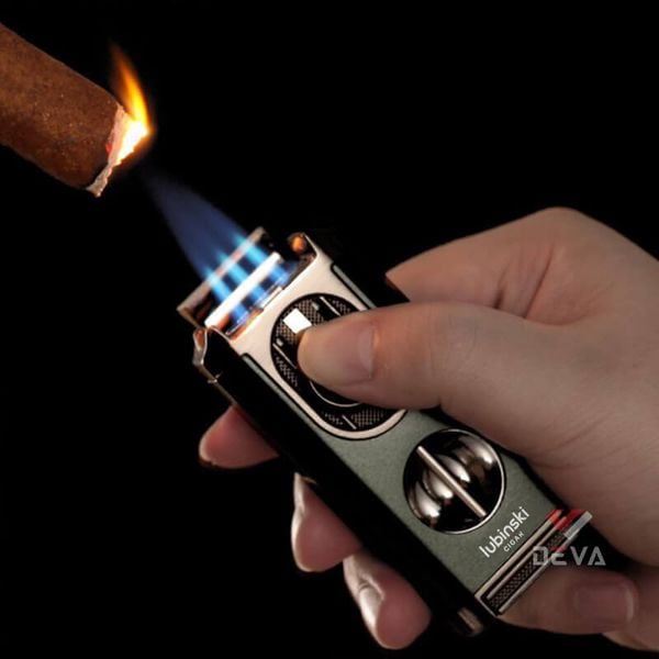Bật lửa khò 3 tia Lubinski kèm cắt Cigar YJA 10040