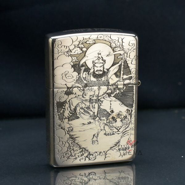 Zippo Bạc Khối Khắc Quan Vũ Quan Vân Trường BK34