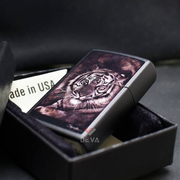 Zippo Bức Tranh Hổ Của Họa Sĩ Steven Spazuk Z200