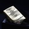 Zippo Khắc Sâu Chủ Đề Thương Hiệu Thuốc Lá 555 ZK58