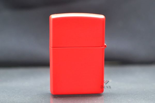 Zippo Sơn Đỏ Khắc Hình Hổ Nhâm Dần 2022 Z12