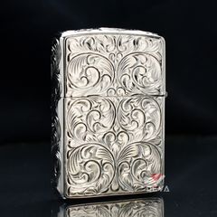 Zippo Armor Khắc Nổi Hoa Văn Mạ Bạc ZN127