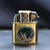 Bật lửa Zorro Ốp Emblem Mãnh Hổ Xuống Núi 3D Camel Z506-641