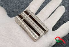 Bật lửa ST Dupont Hong Kong kẻ xọc sơn mài D95