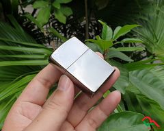 Zippo hoa văn vân bạc ZN148