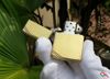 Zippo chặt góc 1935 hoa văn cạnh ZN170