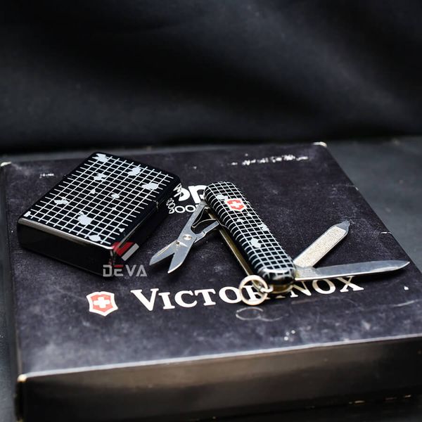 Set Zippo 1999 Victorinox đen C38