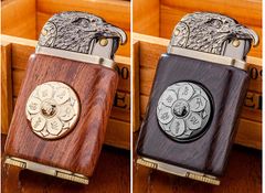 Bật lửa Zorro ốp gỗ chim đại bàng Z591