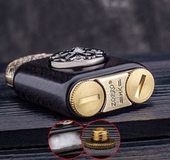 Bật lửa Zorro ốp gỗ chim đại bàng Z591
