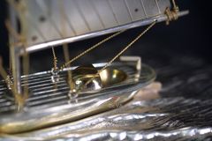 Mô Hình Bạc Trang Trí Thuyền 1 Cột Buồm MHB04