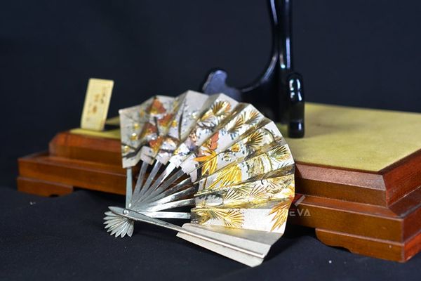 Mô Hình Quạt Bạc Chủ Đề Tranh Tứ Quý Tùng - Trúc - Cúc - Mai MHB02