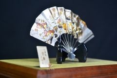 Mô Hình Quạt Bạc Chủ Đề Tranh Tứ Quý Tùng - Trúc - Cúc - Mai MHB02