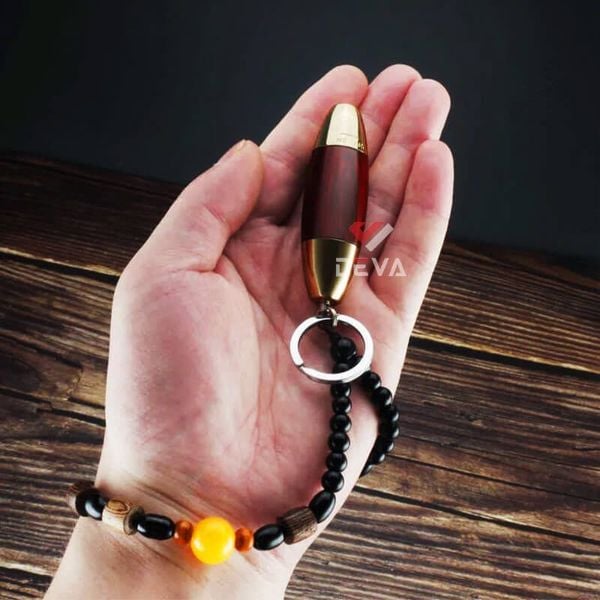 Móc khóa bật lửa mini bọc gỗ kèm đèn LED WD869