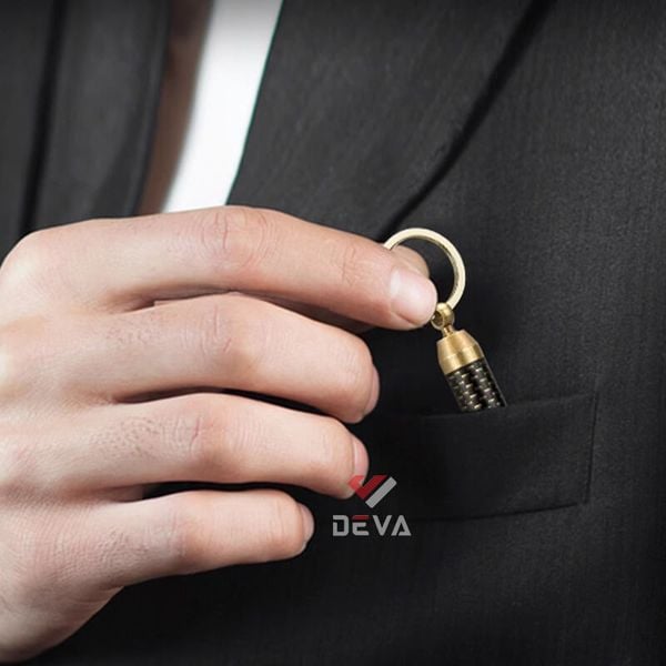 Móc chìa khóa Honest dụng cụ xiên và đục Cigar BCD 089