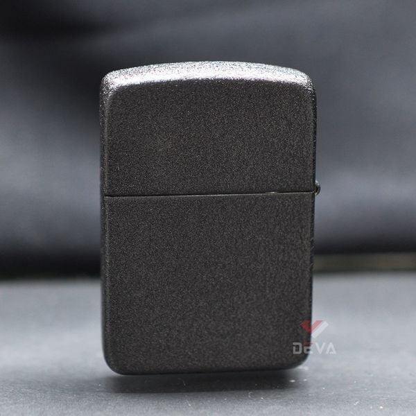 Zippo Tái bản 1941 Sơn Đen Sần Ốp Logo US Army Z211