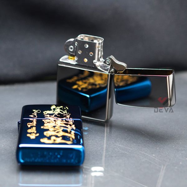 Zippo Sơn Khắc Chủ Đề Mã Đáo Thành Công Mạ Vàng ZK98