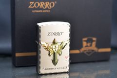 Bật lửa xăng đá Zorro ốp Emblem chủ đề Sword Of Guard Z8667