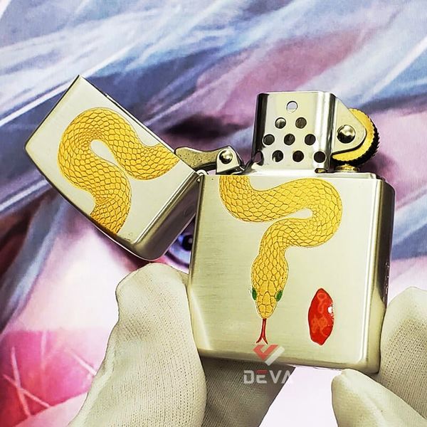 Bật lửa Zorro chủ đề năm con Rắn Ất Tỵ 2025 bản giới hạn Z2-1176