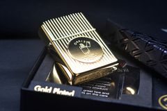 Zippo Armor Kỷ Niệm Ngày Sinh Nhà Sáng Lập Zippo Gold Plate Founder's Day Z16 Collectible