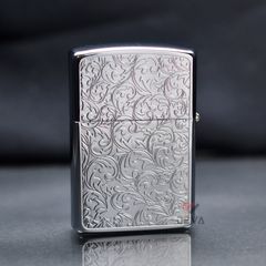 Bật lửa Zorro hoa văn Venetian viền ngang mạ vàng giới hạn Z92067
