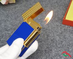 Bật lửa ST Dupont sơn mài nắp vân vuông  D179