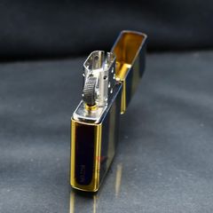 Zippo Đồng Cháy Khắc Chìm Logo Và Ngọn Lửa Zippo ZN314
