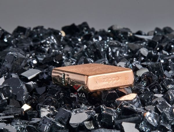 Zippo Copper 2022 đồng đỏ Z201