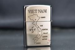 Zippo Mẫu Lính Mỹ Khắc Tay Bản Đồ Việt Nam ZK56