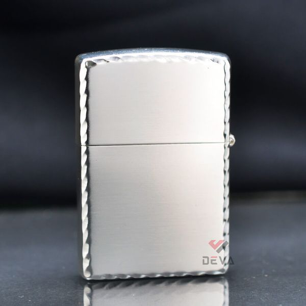 Zippo Mỹ chính hãng mạ vàng khắc sâu hoa mơ Umehana Z225