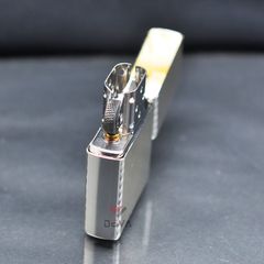 Zippo Mỹ chính hãng mạ vàng khắc sâu hoa mơ Umehana Z225