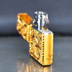 Zippo Mỹ chính hãng mạ vàng khắc sâu hoa mơ Umehana Z225