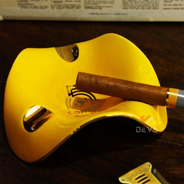 Gạt tàn sứ 3 điếu kỷ niệm 55th thành lập hãng Cohiba G309