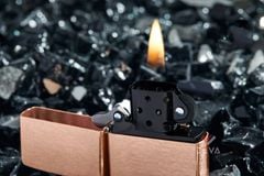 Zippo Copper 2022 đồng đỏ Z201