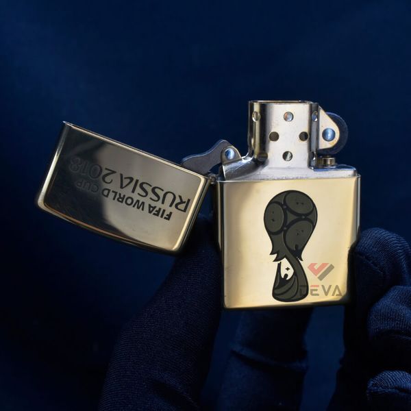 Zippo Khắc Laser Logo Cúp Bóng Đá Thế Giới World Cup 2018 Russia ZK24