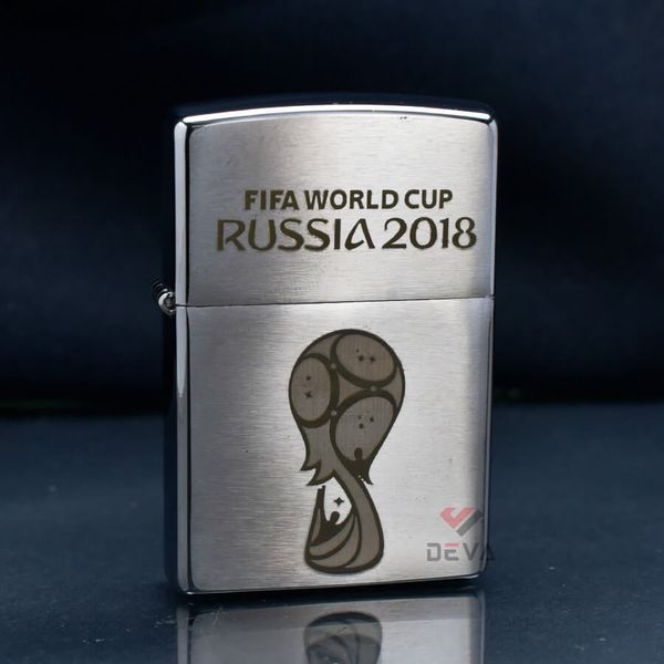 Zippo Khắc Laser Logo Cúp Bóng Đá Thế Giới World Cup 2018 Russia ZK24