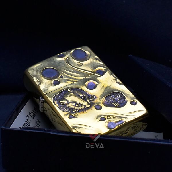 Zippo Amror Khắc Chủ Đề Chuột và Pho Mát Mouse And Cheese ZD75