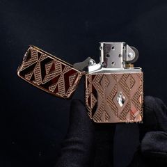 Zippo Armor Khắc Hoa Văn Ốp Kim Cương Geometric Diamond Z19
