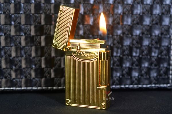 Set Quà Tặng bật lửa ST Dupont màu vàng kẻ dọc D118