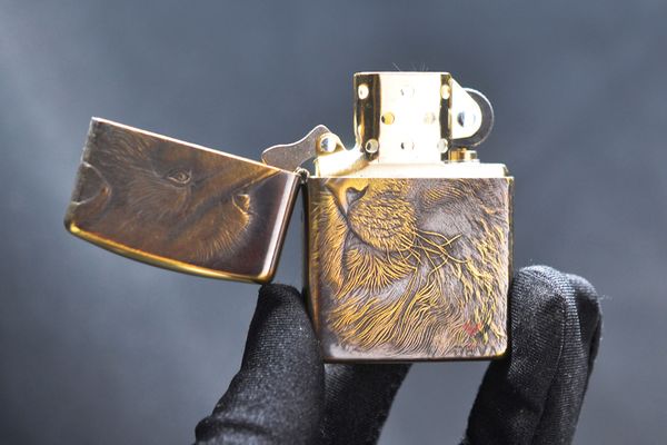 Set Zippo Armor Khắc Nổi Sư Tử 3D ZD62