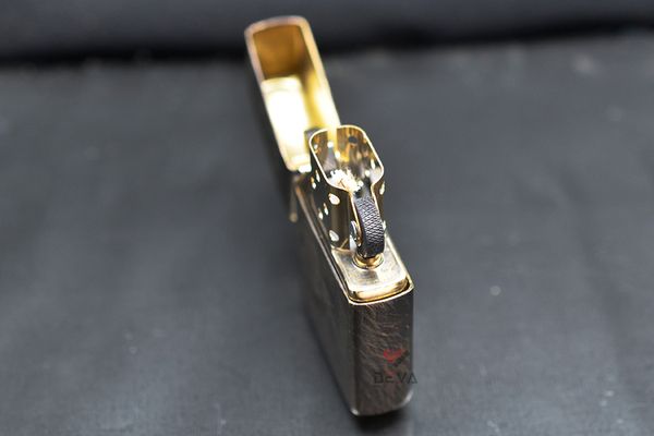 Set Zippo Armor Khắc Nổi Sư Tử 3D ZD62